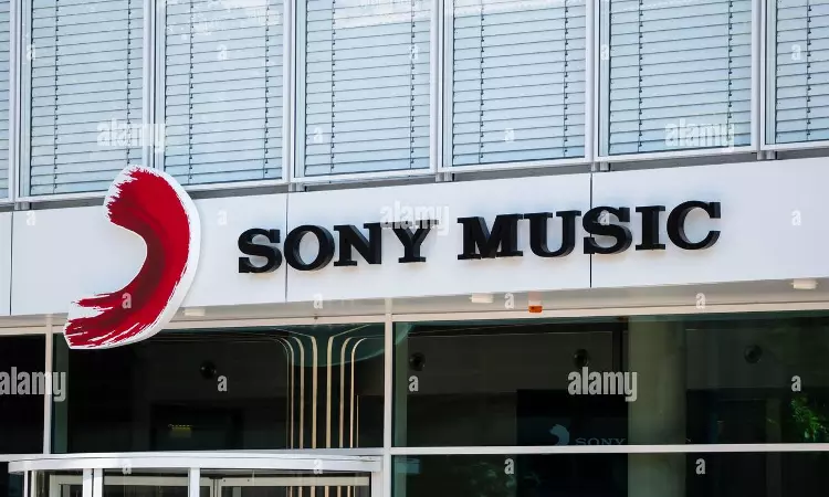 Sony Music, Universal Music Group And Warner Records Sue AI Startups Suno And Udio For Copyright Infringement Sony Music, Universal Music Group And Warner Records Sue AI Startups Suno And Udio For Copyright Infringement
