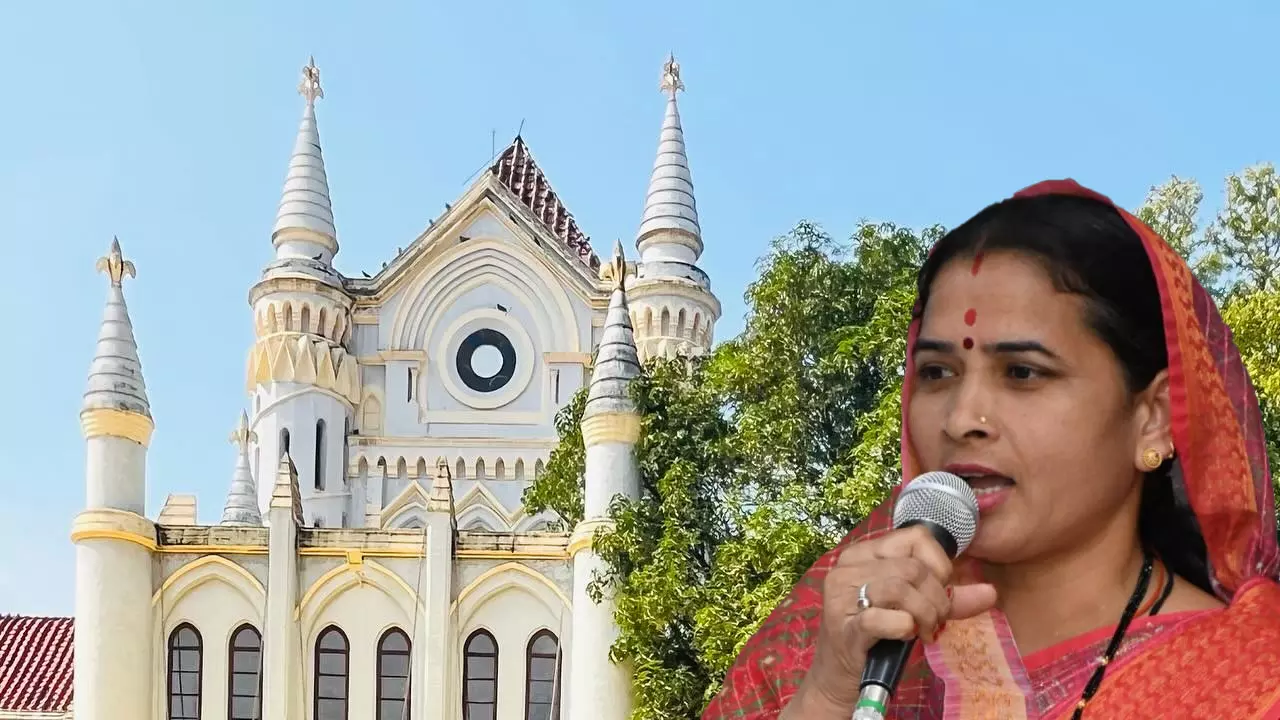 Attempted Fraud & Went To The Extent Of Making Allegations Against Court: MP High Court Imposes Rs 50K Cost On Khandwa BJP MLA Attempted Fraud & Went To The Extent Of Making Allegations Against Court: MP High Court Imposes Rs 50K Cost On Khandwa BJP MLA