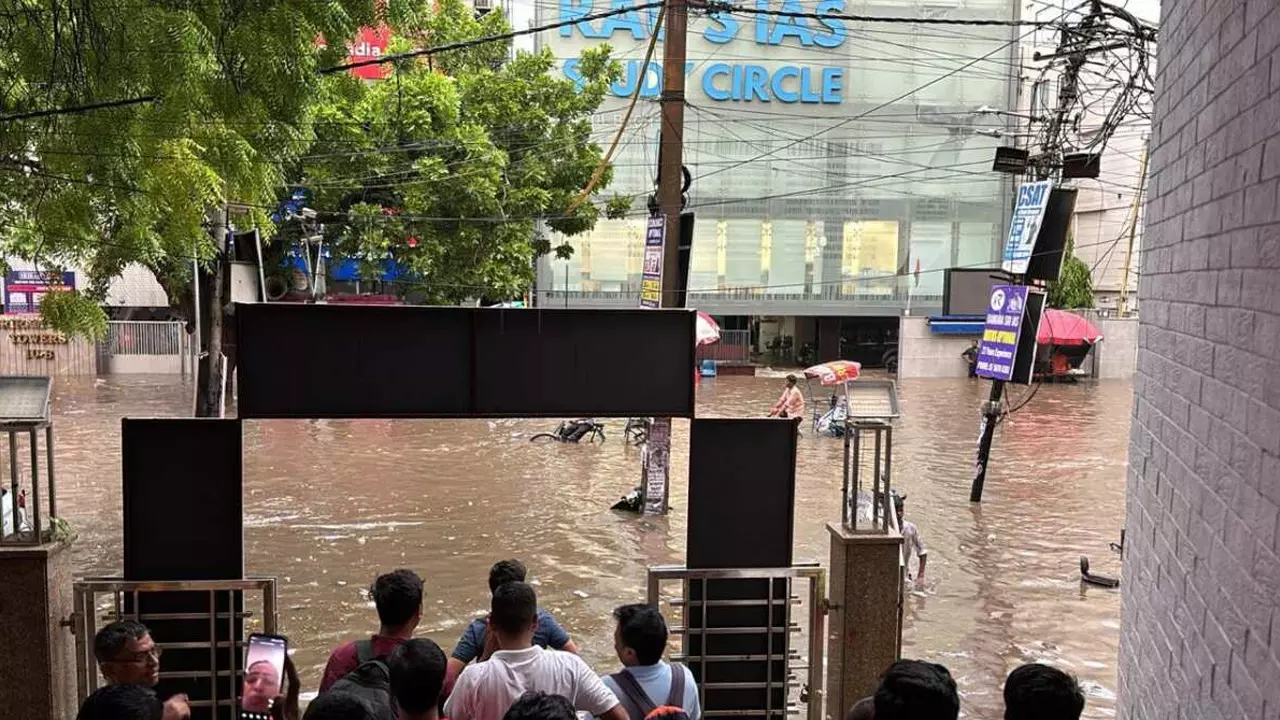 Delhi Coaching Centre Deaths: High Court Grants Bail To Four Co-Owners Of Basement, Asks Them To Deposit ₹5 Lakh For Deceased Families Welfare