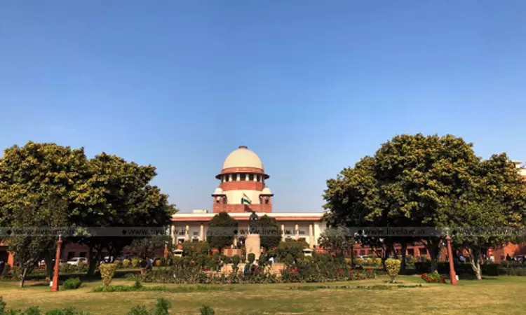Serious Environment Degradation : Supreme Court Expresses Concerns About Plastic Pollution In River Banks & Water Bodies Serious Environment Degradation : Supreme Court Expresses Concerns About Plastic Pollution In River Banks & Water Bodies