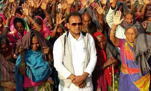 Disclosure Of Rape Victim Identity Via WhatsApp Group Also Barred: Jharkhand High Court Upholds Charges Against Jamtara MLA
