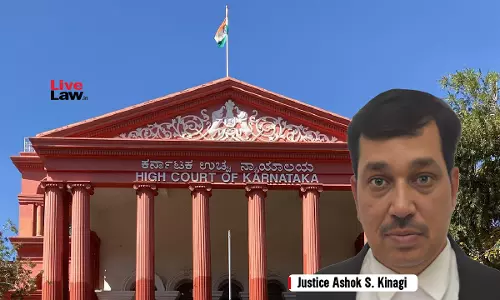 Non-Teaching Staff Of Private Educational Institute Cant Seek Pay Parity With Govt Staff Through Through Writ Despite Statutory Provision: Karnataka High Court Non-Teaching Staff Of Private Educational Institute Cant Seek Pay Parity With Govt Staff Through Through Writ Despite Statutory Provision: Karnataka High Court