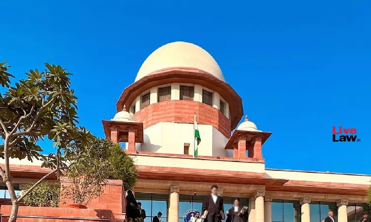 For Discharge Application, Only Documents Forming Part Of Chargesheet Can Be Considered : Supreme Court For Discharge Application, Only Documents Forming Part Of Chargesheet Can Be Considered : Supreme Court