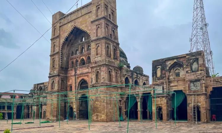 No Survey Order For Now In Atala Mosque Case | Jaunpur Court Posts Matter For March 2 In View Of SCs Interim Order No Survey Order For Now In Atala Mosque Case | Jaunpur Court Posts Matter For March 2 In View Of SCs Interim Order