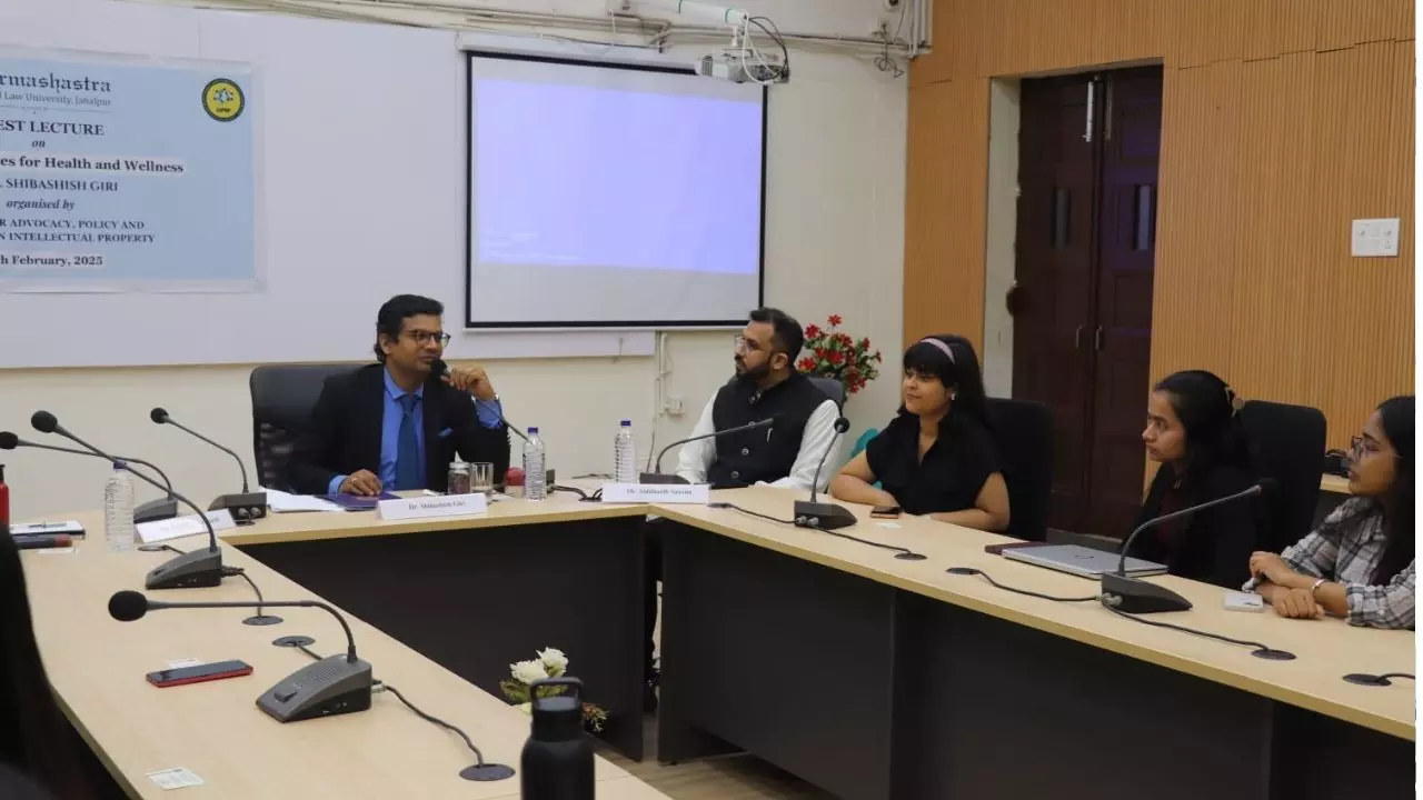 DNLU Hosts Expert Talk On Stem Cell Research & Longevity By Dr. Shibashish Giri DNLU Hosts Expert Talk On Stem Cell Research & Longevity By Dr. Shibashish Giri