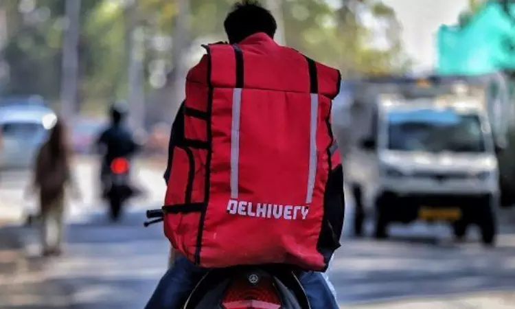 Didnt Have Conscious Possession: Calcutta High Court Grants Bail To Delivery Boys Booked Under NDPS Act For Transporting Illicit Goods Didnt Have Conscious Possession: Calcutta High Court Grants Bail To Delivery Boys Booked Under NDPS Act For Transporting Illicit Goods