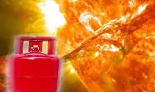 Cylinder Blast Due To Gas Leakage, Thrissur District Commission Holds Indian Oil Corporation Liable For Deficiency In Service