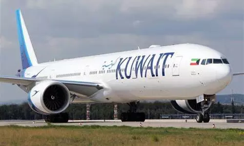 Consumer Forum Orders Kuwait Airways To Pay 10 Lakh Compensation To Traveller For Rerouting Flight And Failing To Provide Food And Amenities Consumer Forum Orders Kuwait Airways To Pay 10 Lakh Compensation To Traveller For Rerouting Flight And Failing To Provide Food And Amenities