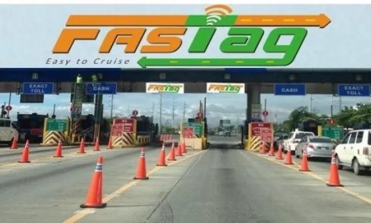 Bombay High Court Dismisses PIL Challenging Imposition Of Double Toll Fees On Non-FASTag Vehicles Bombay High Court Dismisses PIL Challenging Imposition Of Double Toll Fees On Non-FASTag Vehicles