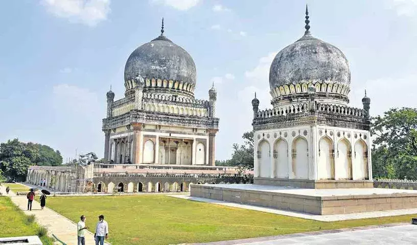 Got No Govt Funding: Aga Khan Trust For Culture Tells Telangana HC In PIL Alleging Catastrophic Failure In Conserving Qutub Shahi Tombs