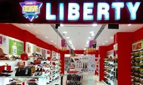 Failure To Replace Defective Shoes Within Warranty Period, Lucknow District Commission Holds Liberty Shoes Liable