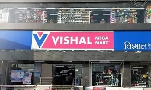 Lucknow District Commission Holds Vishal Mega Mart Liable For Charging Rs. 18 For Carry Bag