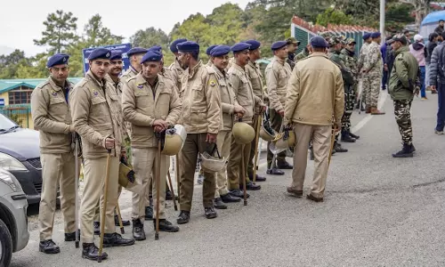 Police Officer Cannot Justify Absence From Duty On Grounds Of Militant Threat: J&K&L High Court