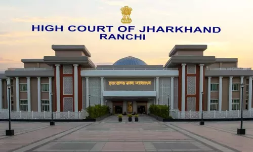 Unauthorised Absence Must Be Wilful To Justify Dismissal;  Disproportionate If Due To Illness: Jharkhand HC