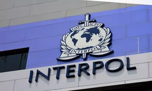 Kerala High Court Orders Renewal Of Passport Despite Pending Interpol Red Corner Notice Against Applicant Kerala High Court Orders Renewal Of Passport Despite Pending Interpol Red Corner Notice Against Applicant