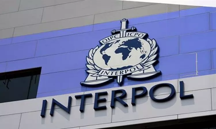 Kerala High Court Orders Renewal Of Passport Despite Pending Interpol Red Corner Notice Against Applicant Kerala High Court Orders Renewal Of Passport Despite Pending Interpol Red Corner Notice Against Applicant