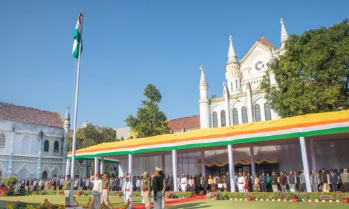 Section 25F, Industrial Disputes Act; Actual Acceptance Of Compensation Not Required For Compliance: MP HC
