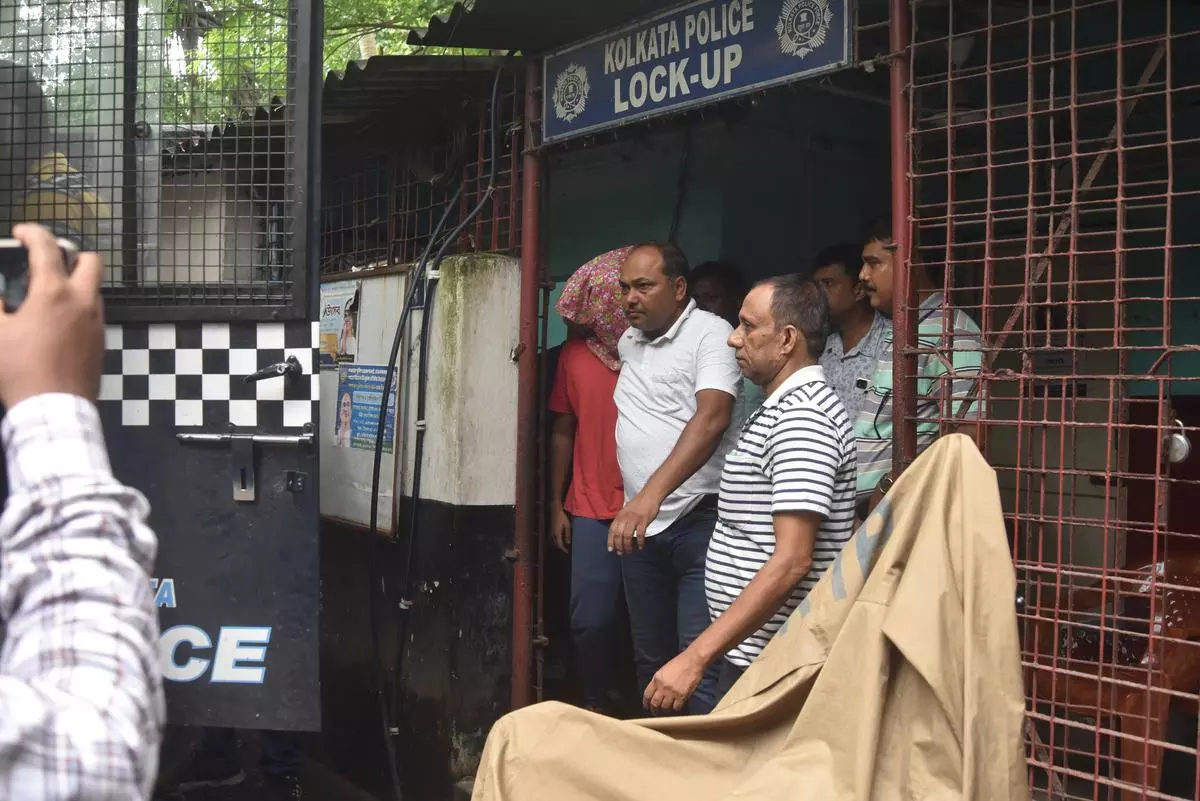 Doing Everything To Ensure Expeditious Probe: State Tells Calcutta High Court In Kolkata Law Student Rape Case