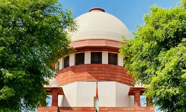 Judicial Officers File Contempt Plea Alleging Denial Of Vehicle Loan; Supreme Court Issues Notice To Delhi Chief Secretary Judicial Officers File Contempt Plea Alleging Denial Of Vehicle Loan; Supreme Court Issues Notice To Delhi Chief Secretary