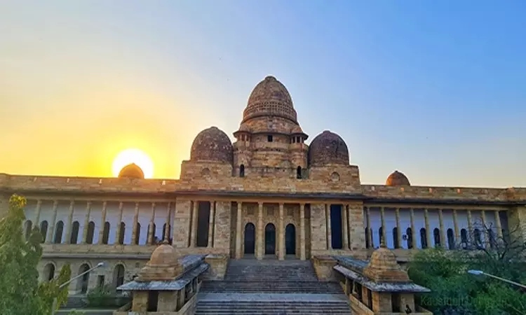 Clean Nagpur, Beautiful Nagpur Only A Slogan, Reality Different: Bombay High Court Takes Cognisance Of Littered Streets Of Nagpur Clean Nagpur, Beautiful Nagpur Only A Slogan, Reality Different: Bombay High Court Takes Cognisance Of Littered Streets Of Nagpur