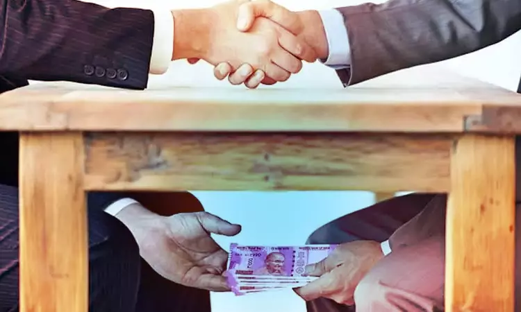 Karnataka High Court Quashes Corruption Case Against Driver Who Kept Bribe Bag In Car On BESCOM Managers Instructions Karnataka High Court Quashes Corruption Case Against Driver Who Kept Bribe Bag In Car On BESCOM Managers Instructions