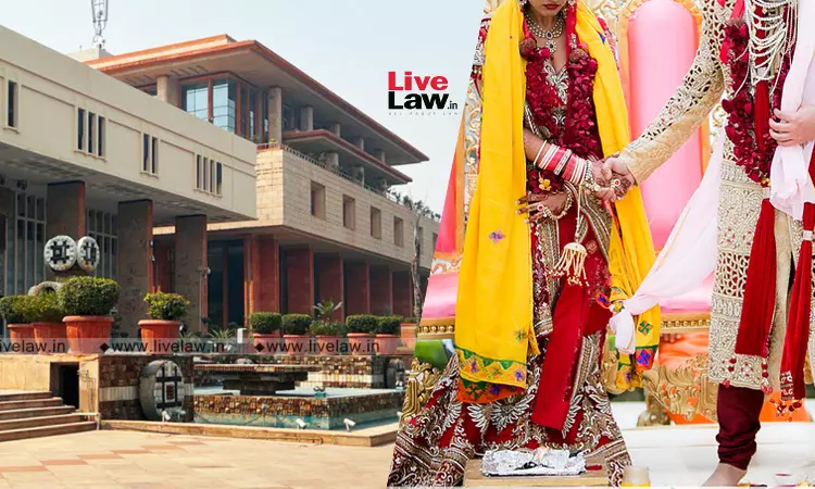 Hindu Marriage Act | Presumption Of Valid Marriage Doesnt Always Diminish Merely Due To No Direct Evidence Of Saptapadi: Delhi High Court Hindu Marriage Act | Presumption Of Valid Marriage Doesnt Always Diminish Merely Due To No Direct Evidence Of Saptapadi: Delhi High Court