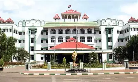 Employees Selected Before The Cut-off Date Get Old Pension Scheme, Even If Their Actual Appointment Was Delayed: Madras High Court Employees Selected Before The Cut-off Date Get Old Pension Scheme, Even If Their Actual Appointment Was Delayed: Madras High Court