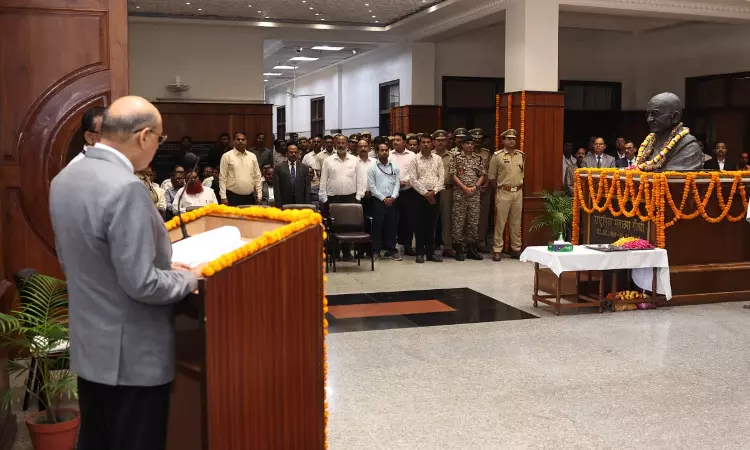 Allahabad High Court Celebrates Gandhi Jayanti: Senior Judge Highlights Relevance Of Mahatmas Legal And Far-Sighted Decisions Allahabad High Court Celebrates Gandhi Jayanti: Senior Judge Highlights Relevance Of Mahatmas Legal And Far-Sighted Decisions
