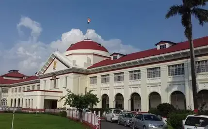 Parties Cant Re-Agitate Issues In Intra-Court Appeal After Agreeing That Matter Is Covered By Binding Precedent Before Single Judge: Patna HC Parties Cant Re-Agitate Issues In Intra-Court Appeal After Agreeing That Matter Is Covered By Binding Precedent Before Single Judge: Patna HC