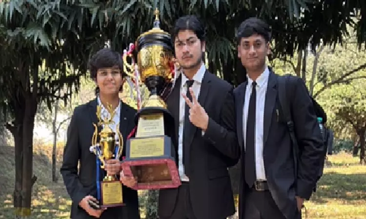RPNLU Prayagraj Wins National Moot Court Competition At Darjeeling RPNLU Prayagraj Wins National Moot Court Competition At Darjeeling