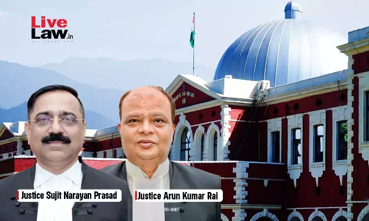 Accessing Intimate Photographs From Wifes Phone & Threatening To Circulate Them Amounts To Cruelty: Jharkhand High Court Accessing Intimate Photographs From Wifes Phone & Threatening To Circulate Them Amounts To Cruelty: Jharkhand High Court
