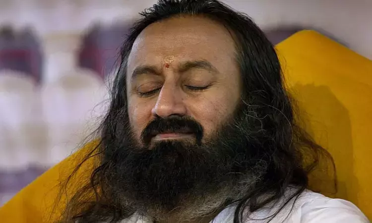 Prima Facie No Allegations: Karnataka High Court Stays Probe Against Sri Sri Ravi Shankar In Alleged Land Encroachment Case