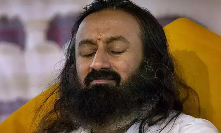 Karnataka High Court Quashes FIR Against Sri Sri Ravi Shankar In Alleged Land Encroachment Case Karnataka High Court Quashes FIR Against Sri Sri Ravi Shankar In Alleged Land Encroachment Case