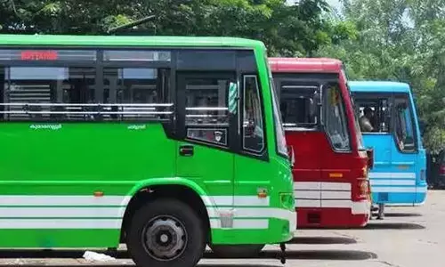 J&K&L High Court Directs Strict Implementation Of Womens Seat Reservation In Public Transport, Orders Awareness Drives J&K&L High Court Directs Strict Implementation Of Womens Seat Reservation In Public Transport, Orders Awareness Drives