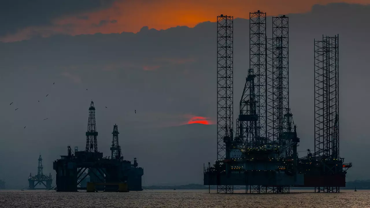 Centre Invokes Essential Commodities Act To Regulate Natural Gas Supply Amid West Asia Conflict Centre Invokes Essential Commodities Act To Regulate Natural Gas Supply Amid West Asia Conflict