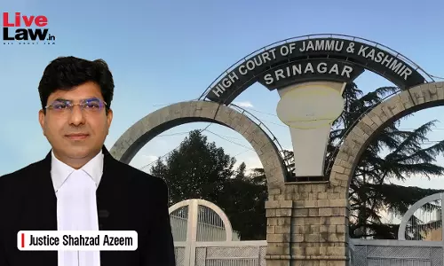 Alleged ₹90 Lakh Embezzlement, Irregular Land Allotments: J&K&L High Court Refuses To Quash Graft Probe Against Ex-DIC GM Alleged ₹90 Lakh Embezzlement, Irregular Land Allotments: J&K&L High Court Refuses To Quash Graft Probe Against Ex-DIC GM