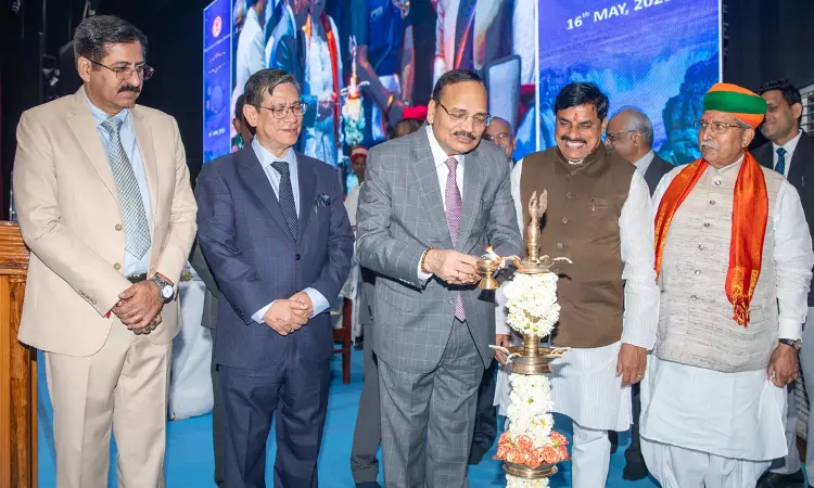 Judiciary Needs To Function Like Hospitals 24x7 To Deliver Immediate Justice To Common Citizens: CJI Surya Kant Judiciary Needs To Function Like Hospitals 24x7 To Deliver Immediate Justice To Common Citizens: CJI Surya Kant