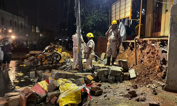 No Prima-Facie Evidence Of Gross Dereliction Of Duty: Karnataka High Court Quashes Suspension Of Engineer Over Hospital Wall Collapse