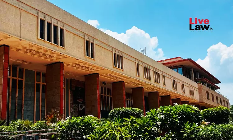 Retired Armed Forces Personnel Applying For Re-employment After Completing Qualifying Service Entitled To Ex-Serviceman Status : Delhi HC