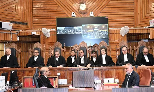 Time For Women Lawyers To Break Every Glass Ceiling: Jammu & Kashmir And Ladakh High Court Chief Justice Arun Palli In Farewell Address Time For Women Lawyers To Break Every Glass Ceiling: Jammu & Kashmir And Ladakh High Court Chief Justice Arun Palli In Farewell Address