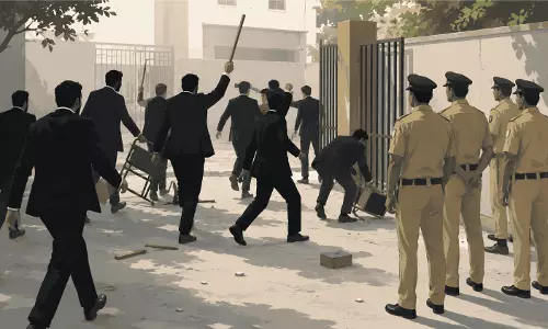 Why Were Cops Mute Spectators? Allahabad High Court Questions Lucknow Police Over Alleged Inaction During Lawyers Rampage
