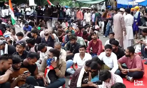 Let Things Cool Down Further: Delhi High Court Adjourns PIL Against Surveillance Of Protesters At Jantar Mantar