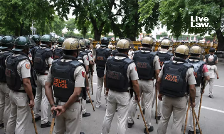 Jantar Mantar Protests: Delhi High Court Suggests Filing Fresh Plea On Police Surveillance After Examining SOPs, Data Protection Act Jantar Mantar Protests: Delhi High Court Suggests Filing Fresh Plea On Police Surveillance After Examining SOPs, Data Protection Act