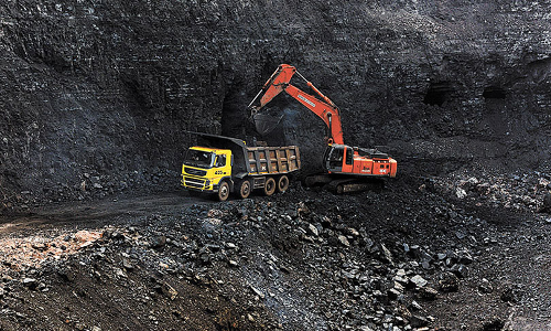 MV Act | Crane Used Within Coal Mine Premises Falls Under Definition Of Motor Vehicle: Bombay High Court
