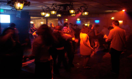 Breaking: There Cannot Be A Total Prohibition Of Dance Bars In Maharashtra;SC Relaxes Stringent Conditions For Licence Breaking: There Cannot Be A Total Prohibition Of Dance Bars In Maharashtra;SC Relaxes Stringent Conditions For Licence