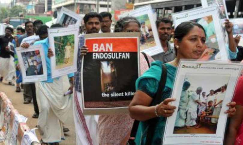 Endosulfan Tragedy :Supreme Court Slams Kerala Govt For Disbursing Compensation To Only 8 Out Of 3704 Victims Endosulfan Tragedy :Supreme Court Slams Kerala Govt For Disbursing Compensation To Only 8 Out Of 3704 Victims
