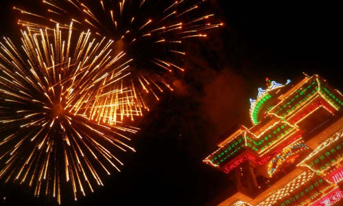 Thrissur Pooram One Of Keralas Biggest Festivals: High Court Modifies Timings In Prohibitory Order Directing Closure Of Toddy & Liquor Shops Thrissur Pooram One Of Keralas Biggest Festivals: High Court Modifies Timings In Prohibitory Order Directing Closure Of Toddy & Liquor Shops