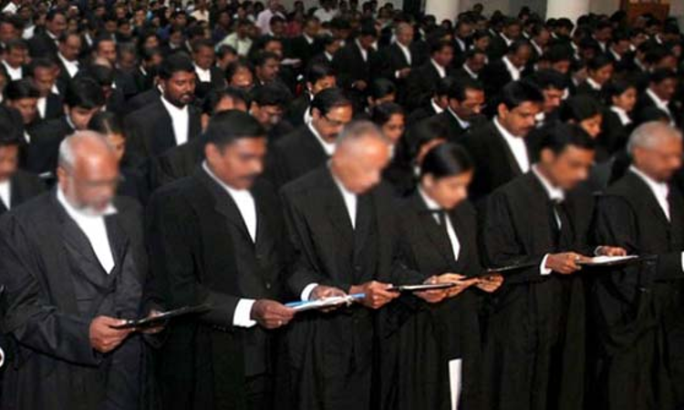 Orissa HC Grants Last Opportunity To State Bar Council To File Reply In Petition Challenging Exorbitant Fees Charged For Enrolment Orissa HC Grants Last Opportunity To State Bar Council To File Reply In Petition Challenging Exorbitant Fees Charged For Enrolment