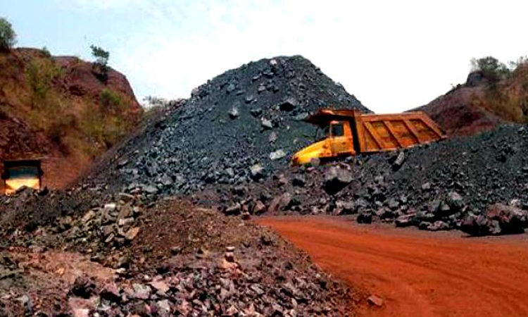 Discretionary Powers For Anticipatory Bail Cannot Be Extended To Persons Indulging In Illegal Sand Mining, Smuggling & Theft Of Sand And Minerals: Madras HC [Read Judgment]
