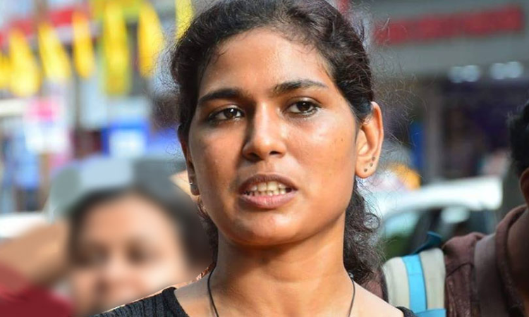 Rehana Fathima Can use Social Media Without Hurting Religious Sentiments: Supreme Court Partially Stays HCs Order Over Her Cookery Show Gomatha Ularth Rehana Fathima Can use Social Media Without Hurting Religious Sentiments: Supreme Court Partially Stays HCs Order Over Her Cookery Show Gomatha Ularth